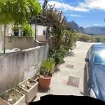 Macari Ferienhaus *